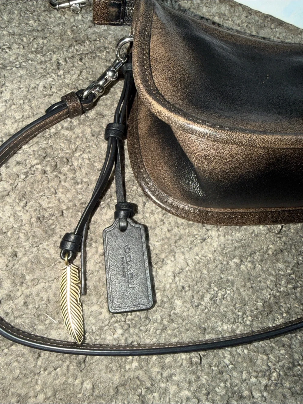 Coach Weaverly bag in loved leather with all 3 straps!